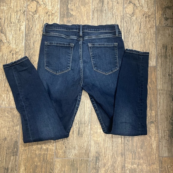 Frame denim le skinny Jeanne crop, size 28, inseam is 26, excellent condition - Picture 2 of 5